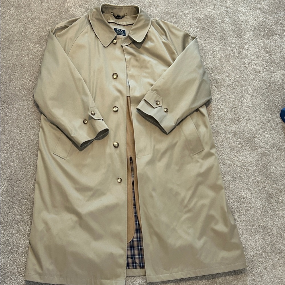Jos. A. Bank Khaki Trench Coat with Removable Lining size 48 Long